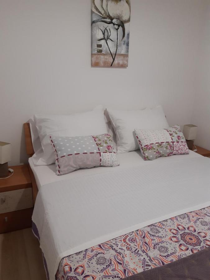 Apartments Zerjav Mali Losinj Exterior photo